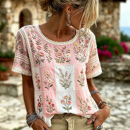 Women's Floral And Lace Art Embroidery Spliced Vintage Casual Short Sleeve Top