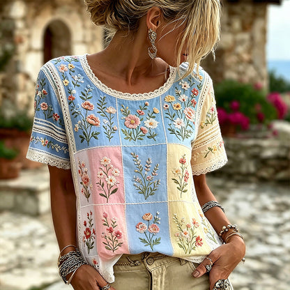 Women's Floral And Lace Art Embroidery Spliced Vintage Casual Short Sleeve Top
