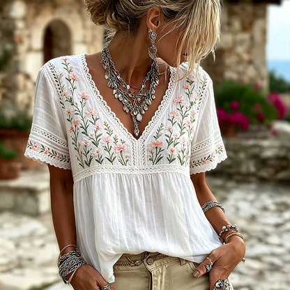 Women's Retro Floral Art Embroidered Color-block Spliced Comfortable Cotton Linen V-neck Short Sleeve Top