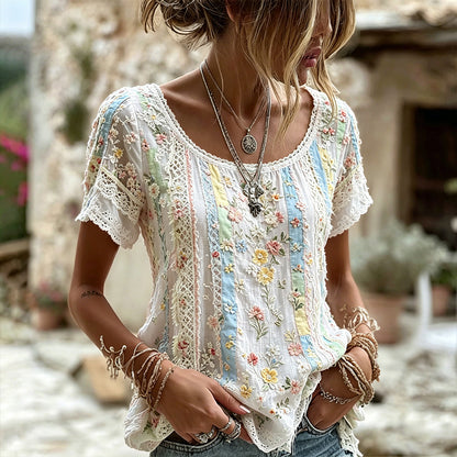 Women's Handmade Floral Embroidery And Lace Art Splicing Lightweight Cotton Linen Round Neck Short Sleeve Top